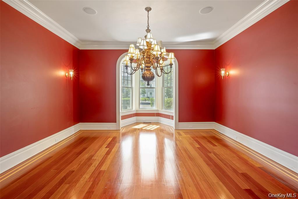 52 Brushy Neck Lane, Westhampton, NY 11977