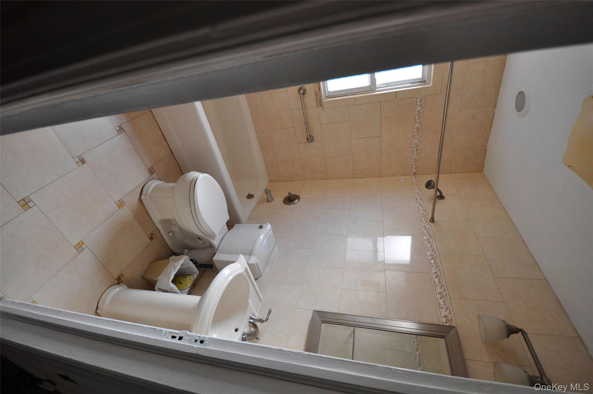 415 Lowell Avenue, New Hyde Park, NY 11040