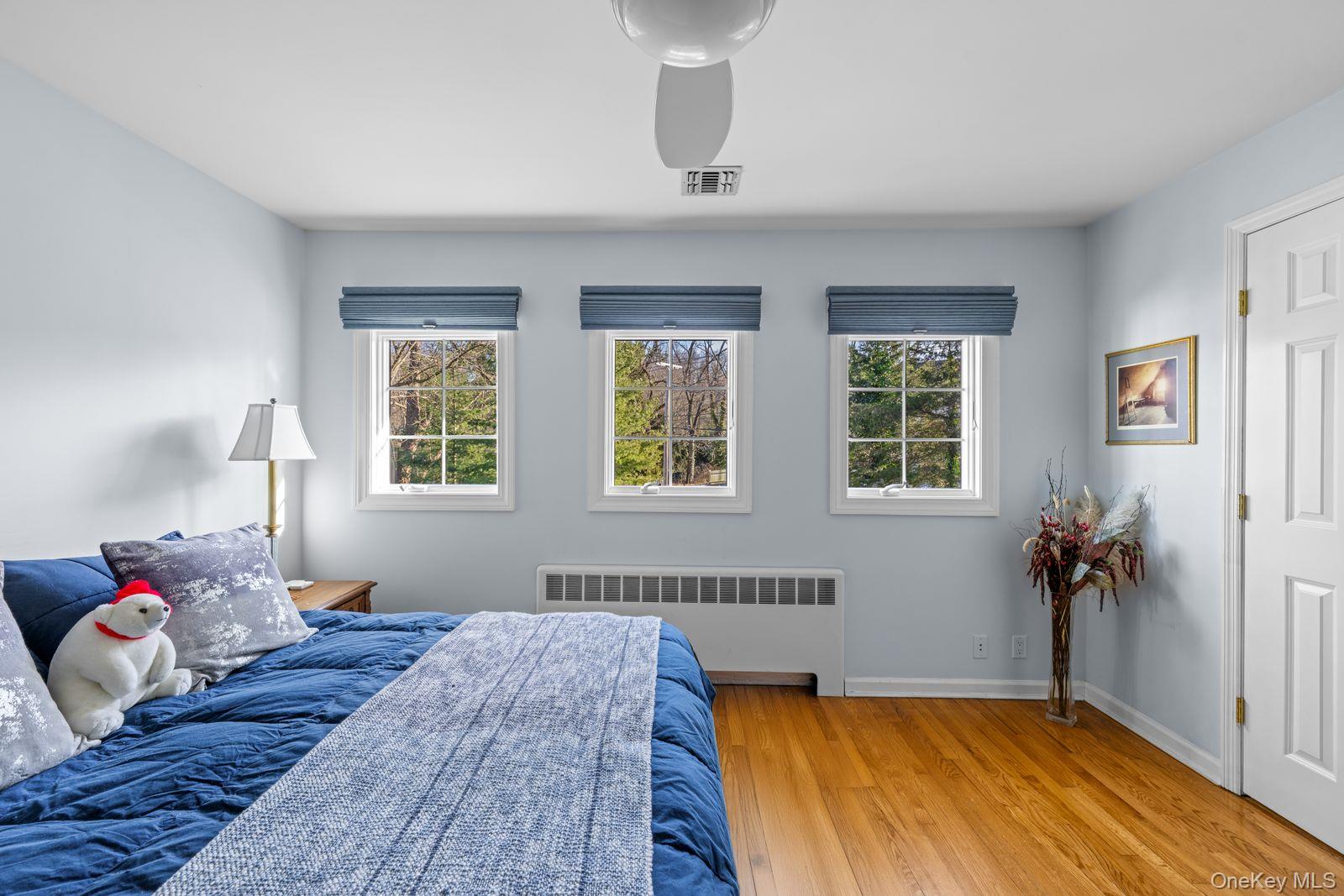 137 Cove Road, Huntington, NY 11743