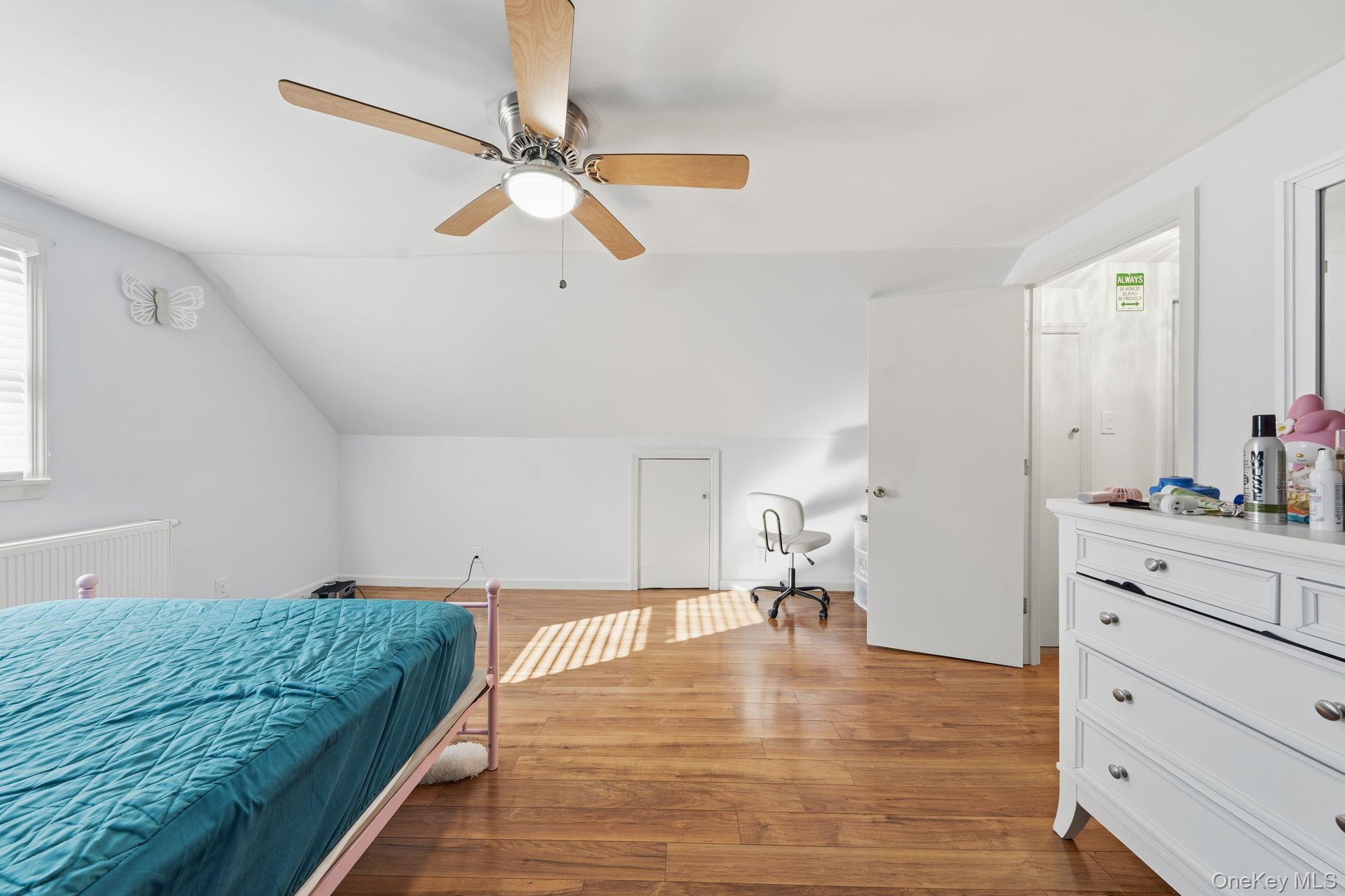 295 union Avenue, Lynbrook, NY 11563