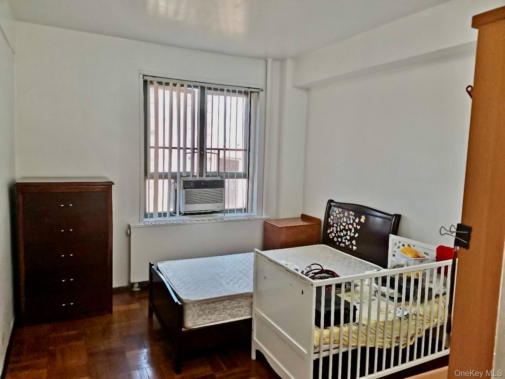 1604 Metropolitan Avenue # 8F, Bronx, NY 10462