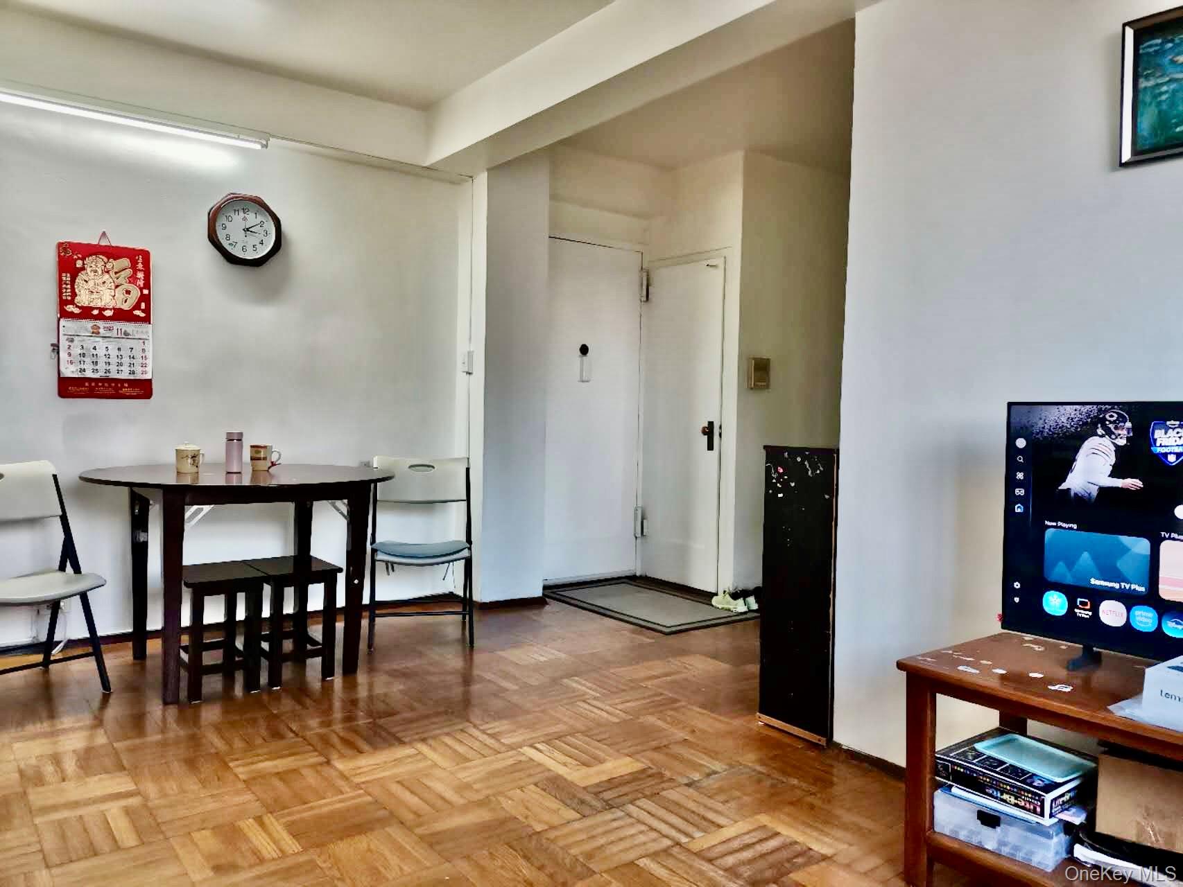 1604 Metropolitan Avenue # 8F, Bronx, NY 10462