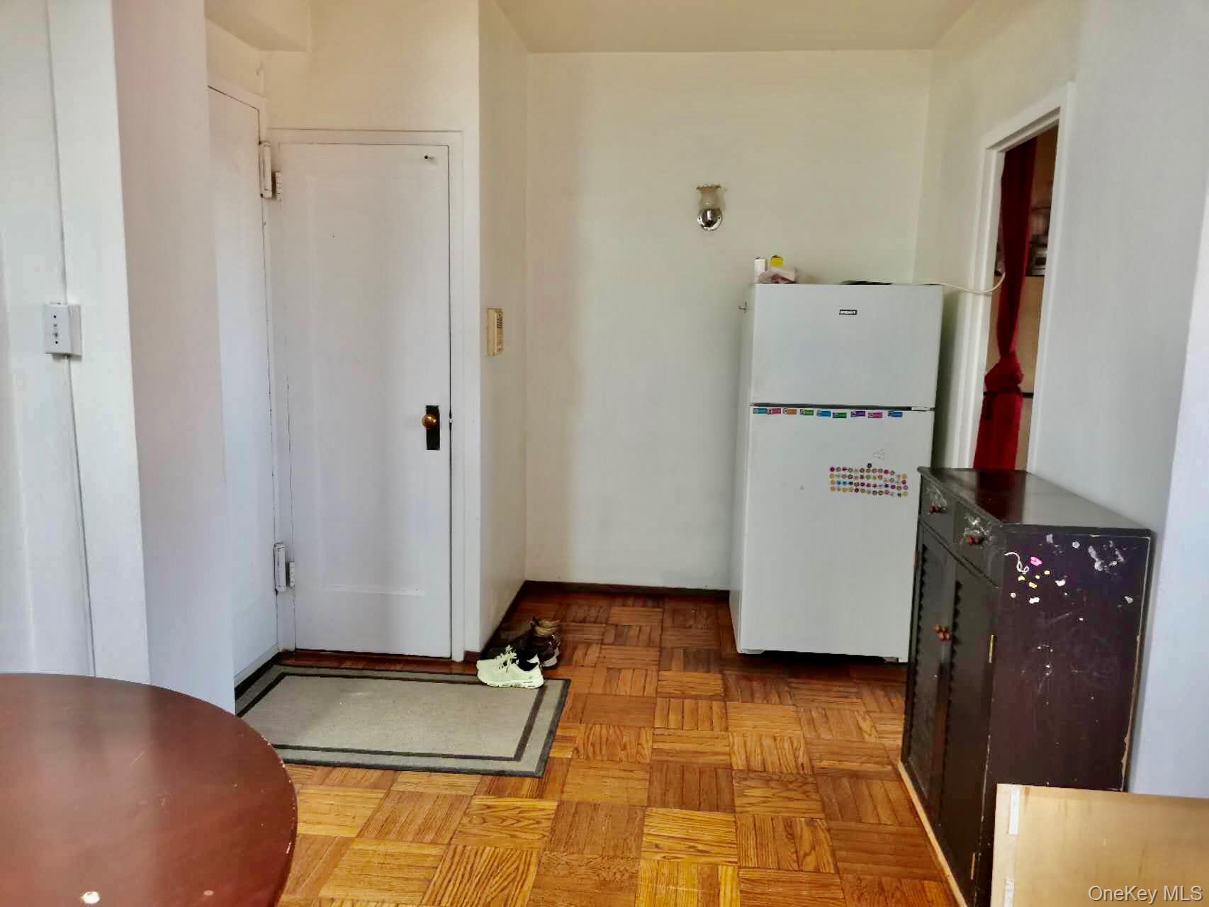 1604 Metropolitan Avenue # 8F, Bronx, NY 10462