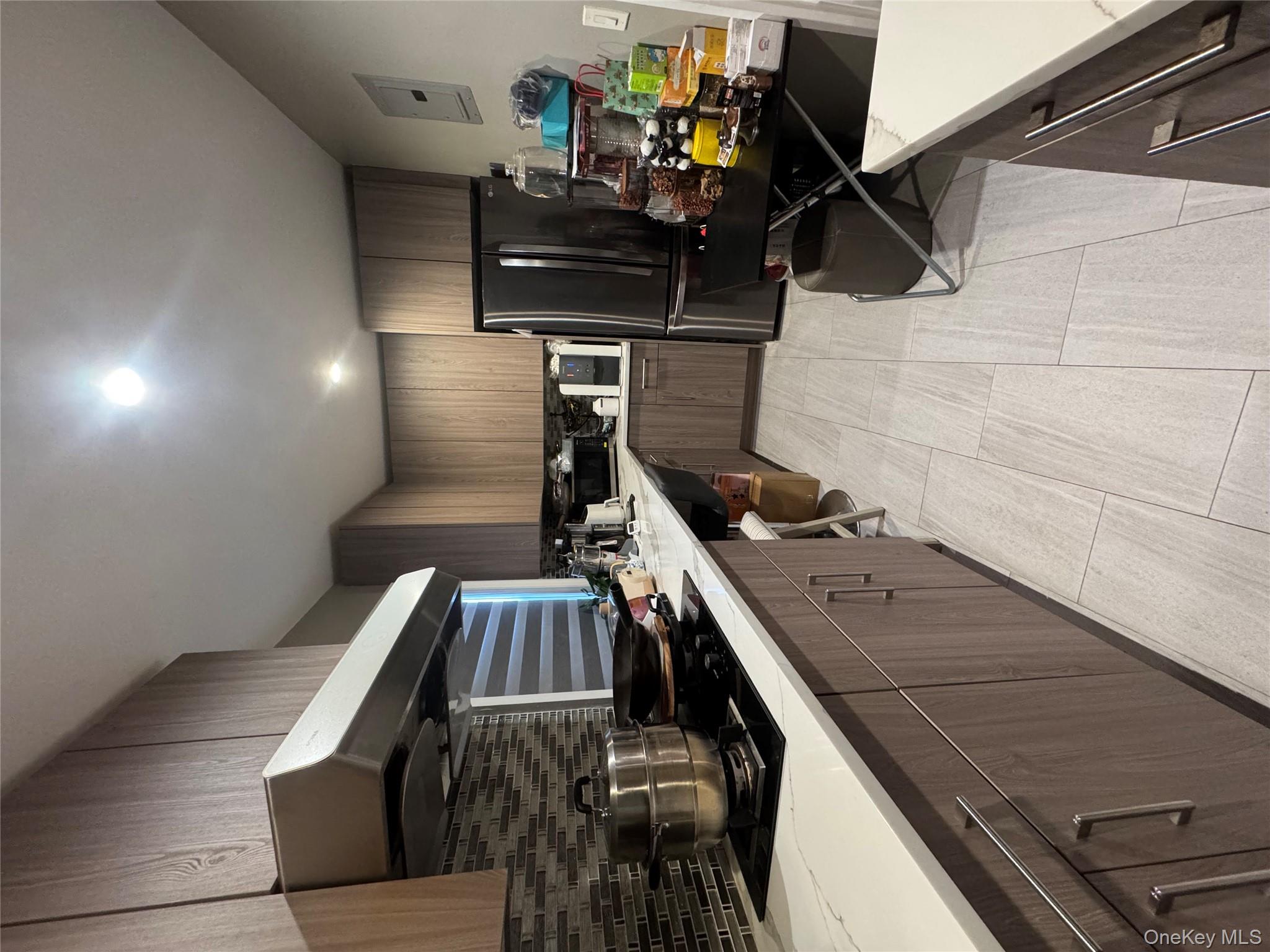 160-24 17th Ave # 1, Whitestone, NY 11357