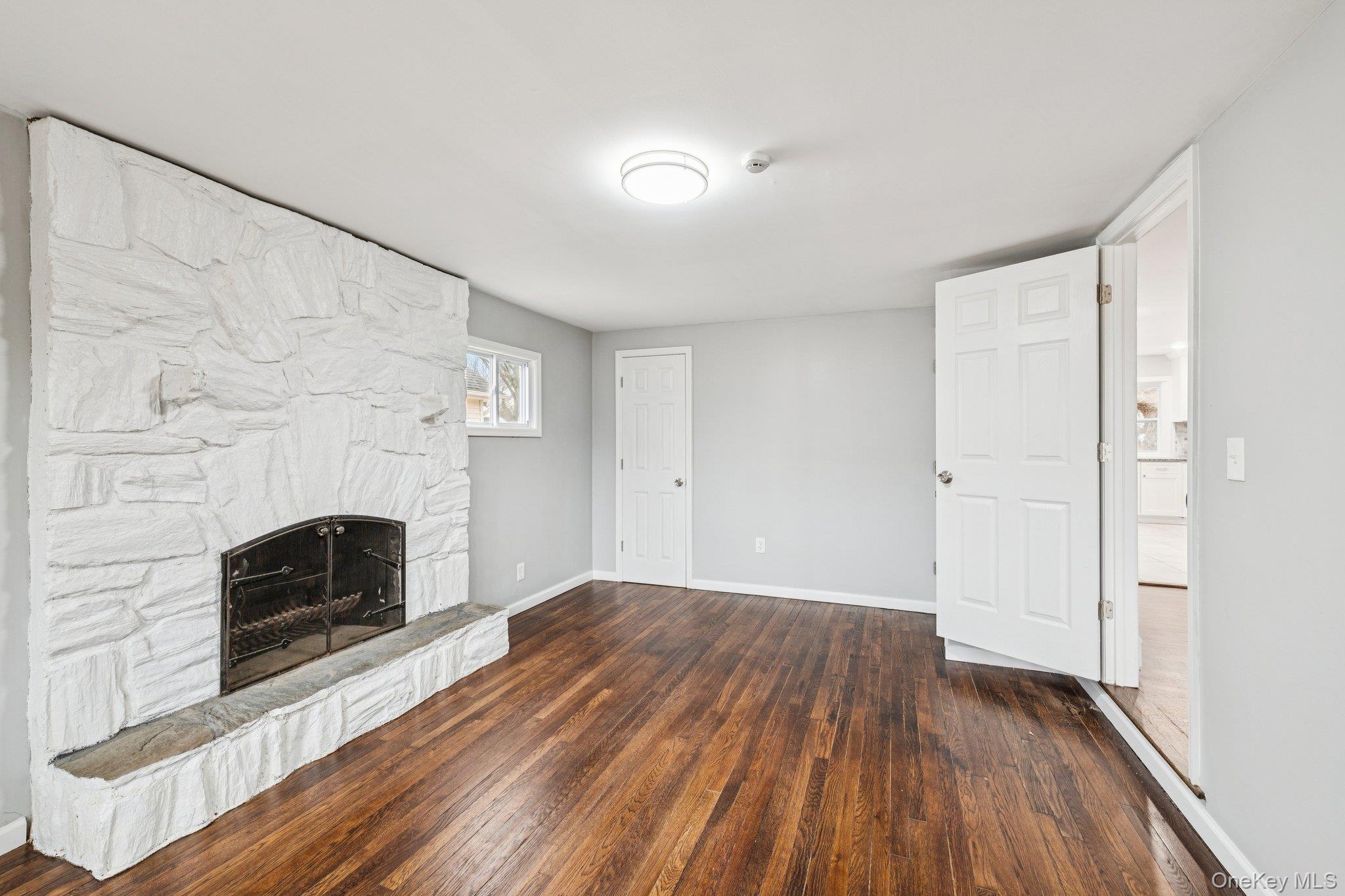 1354 Brooklyn Boulevard, Bay Shore, NY 11706