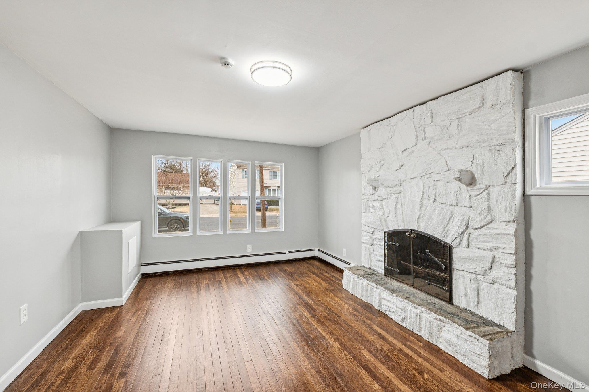 1354 Brooklyn Boulevard, Bay Shore, NY 11706