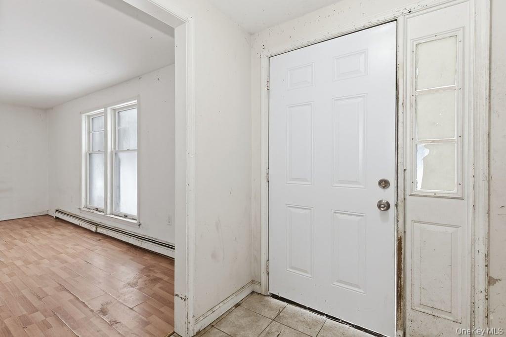 447 N Elting Corners Road, Highland, NY 12528