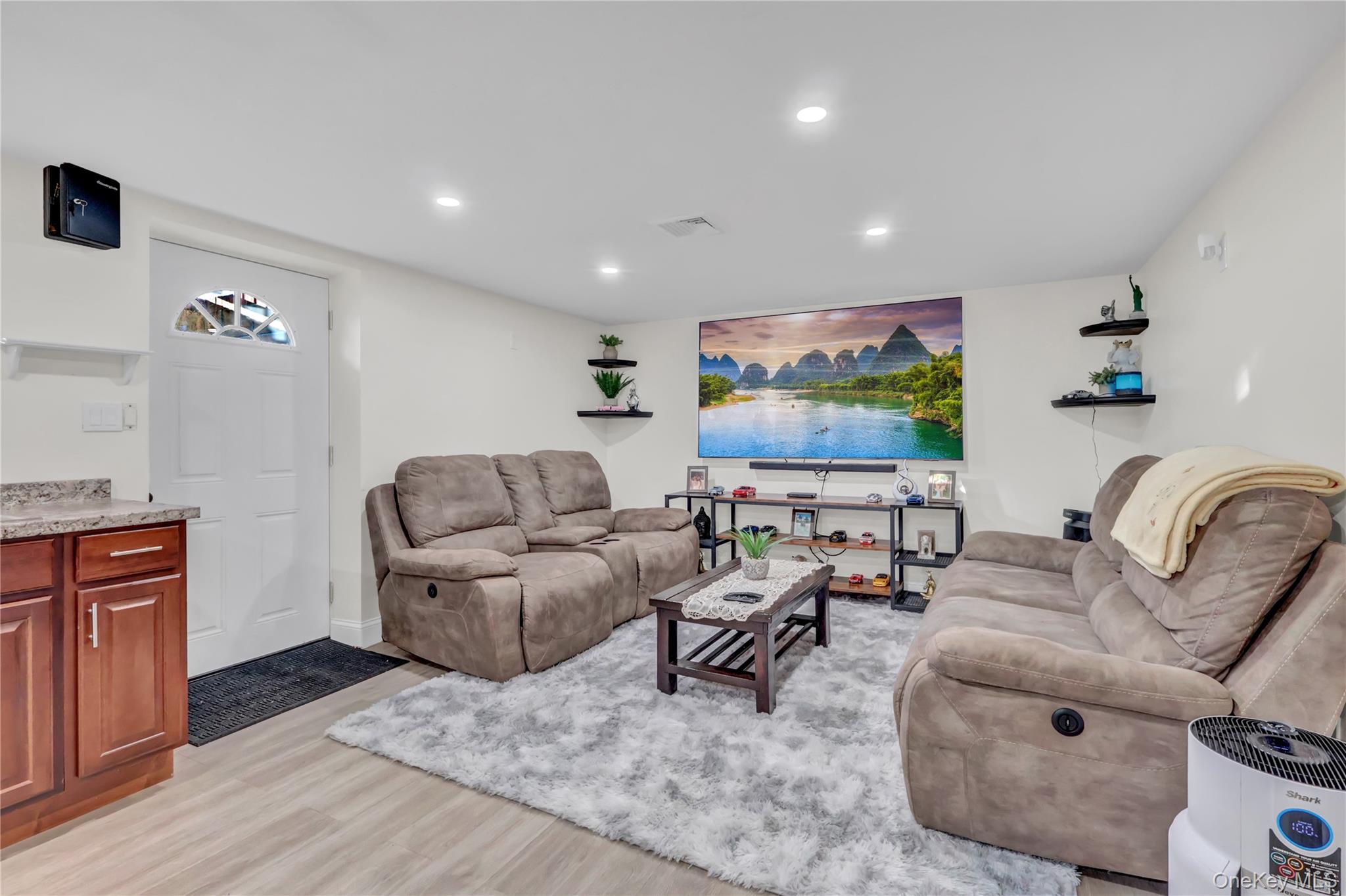 14 Lisa Drive, Deer Park, NY 11729