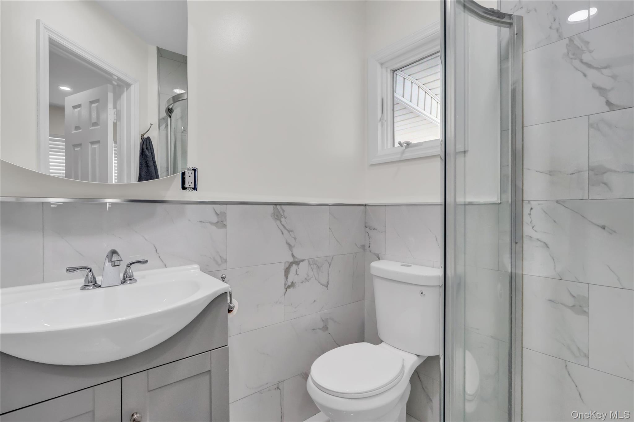 14 Lisa Drive, Deer Park, NY 11729