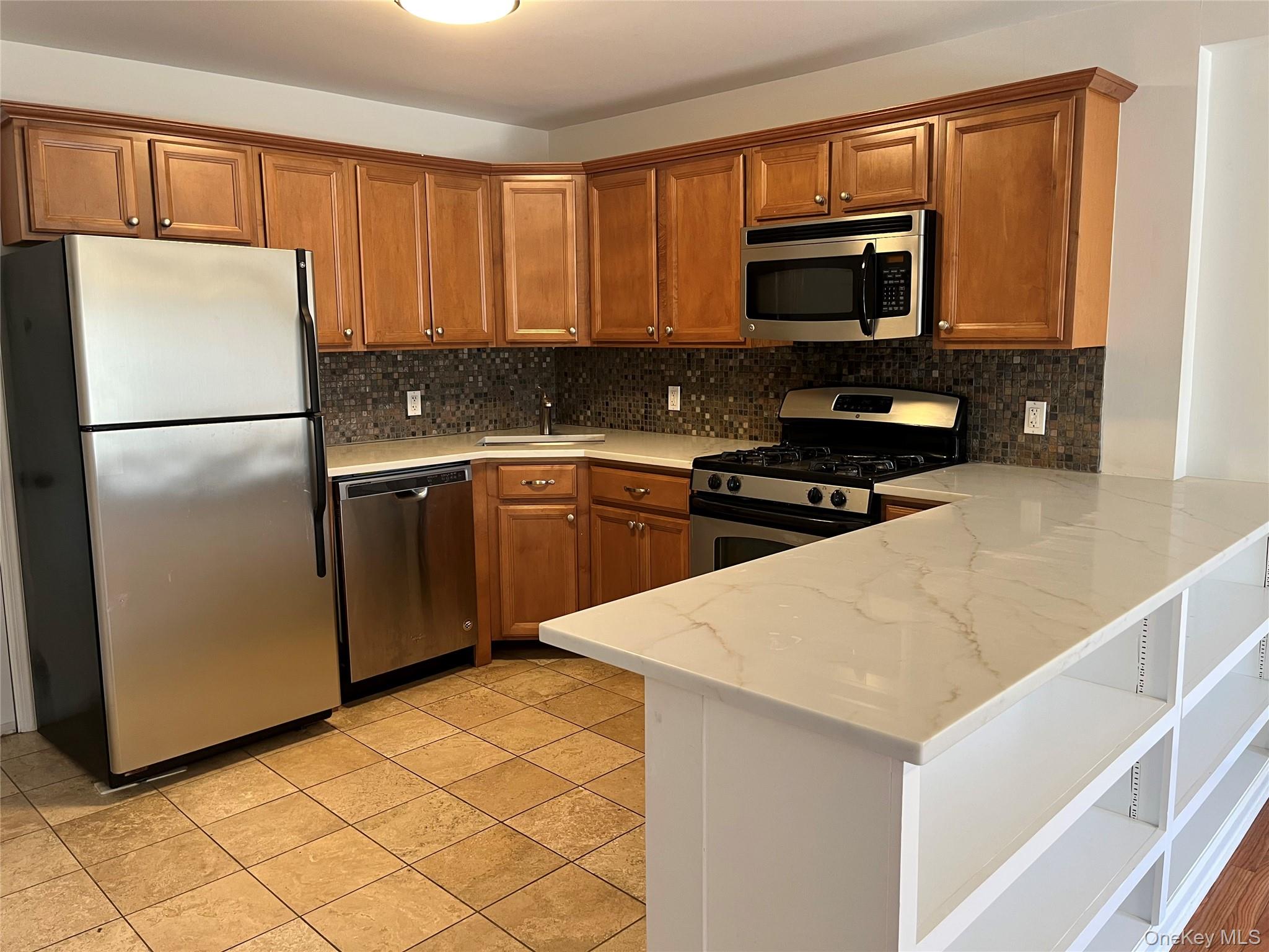 107 Lincoln Avenue E # 3, West Harrison, NY 10604