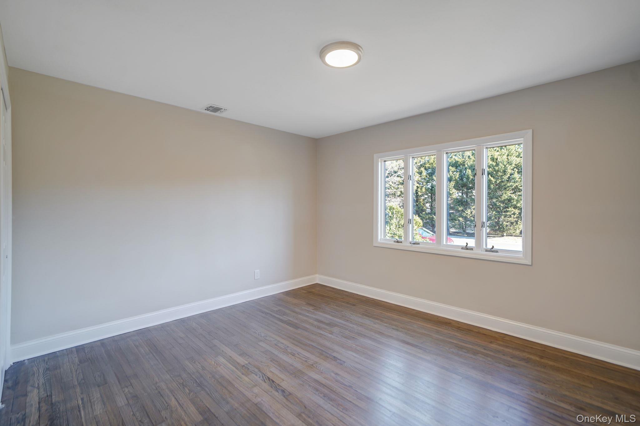 212 Babylon Turnpike, Merrick, NY 11566