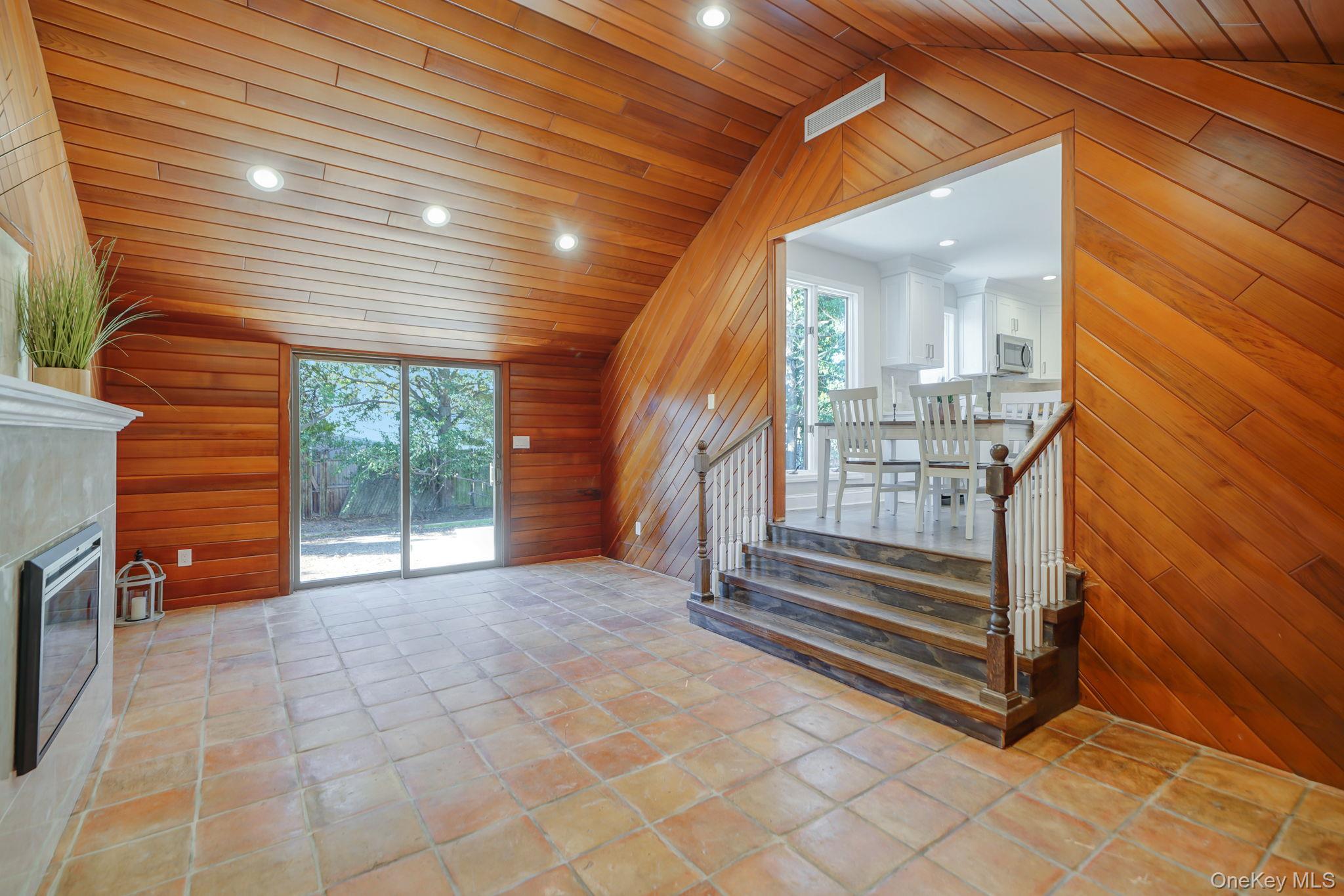 212 Babylon Turnpike, Merrick, NY 11566