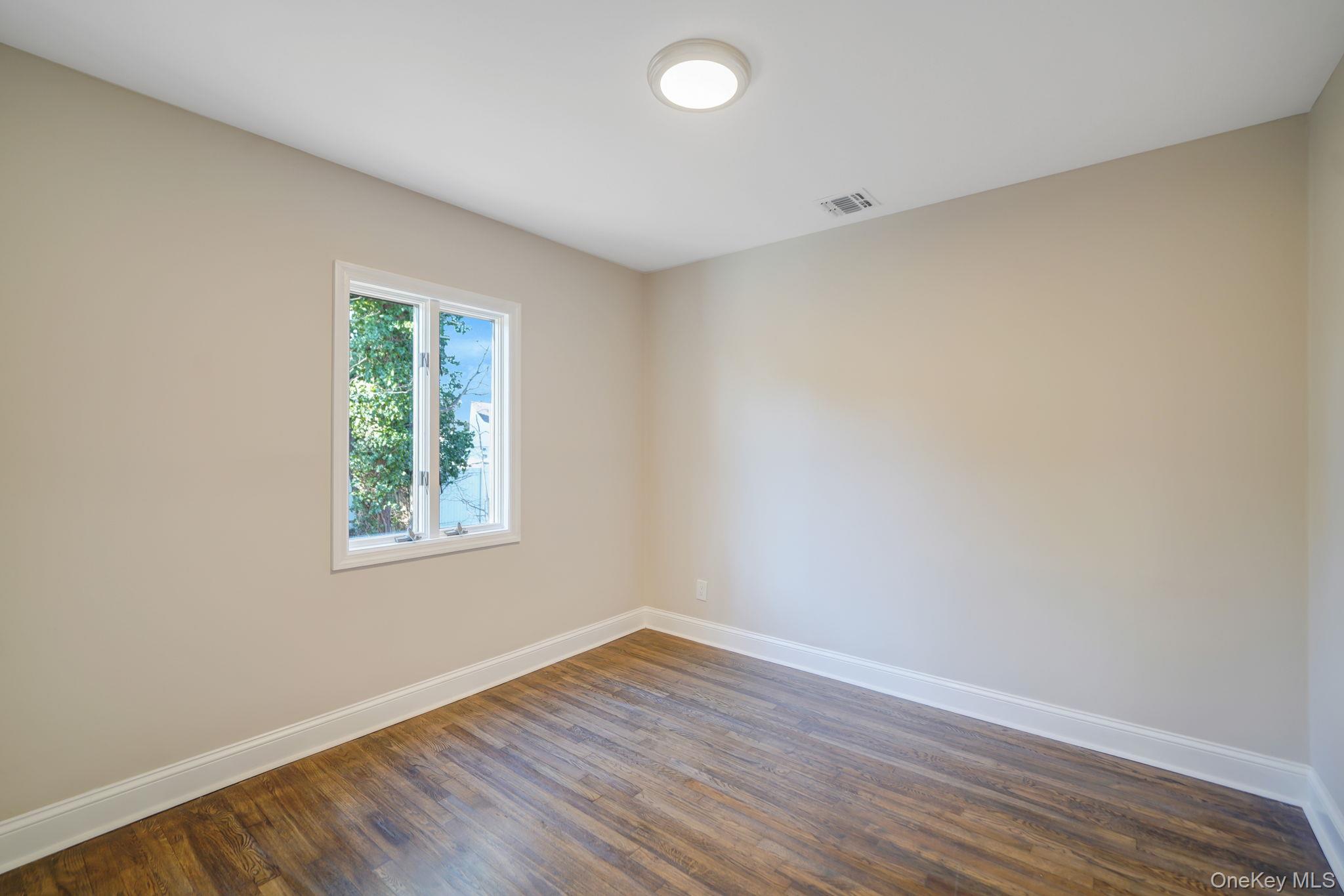 212 Babylon Turnpike, Merrick, NY 11566