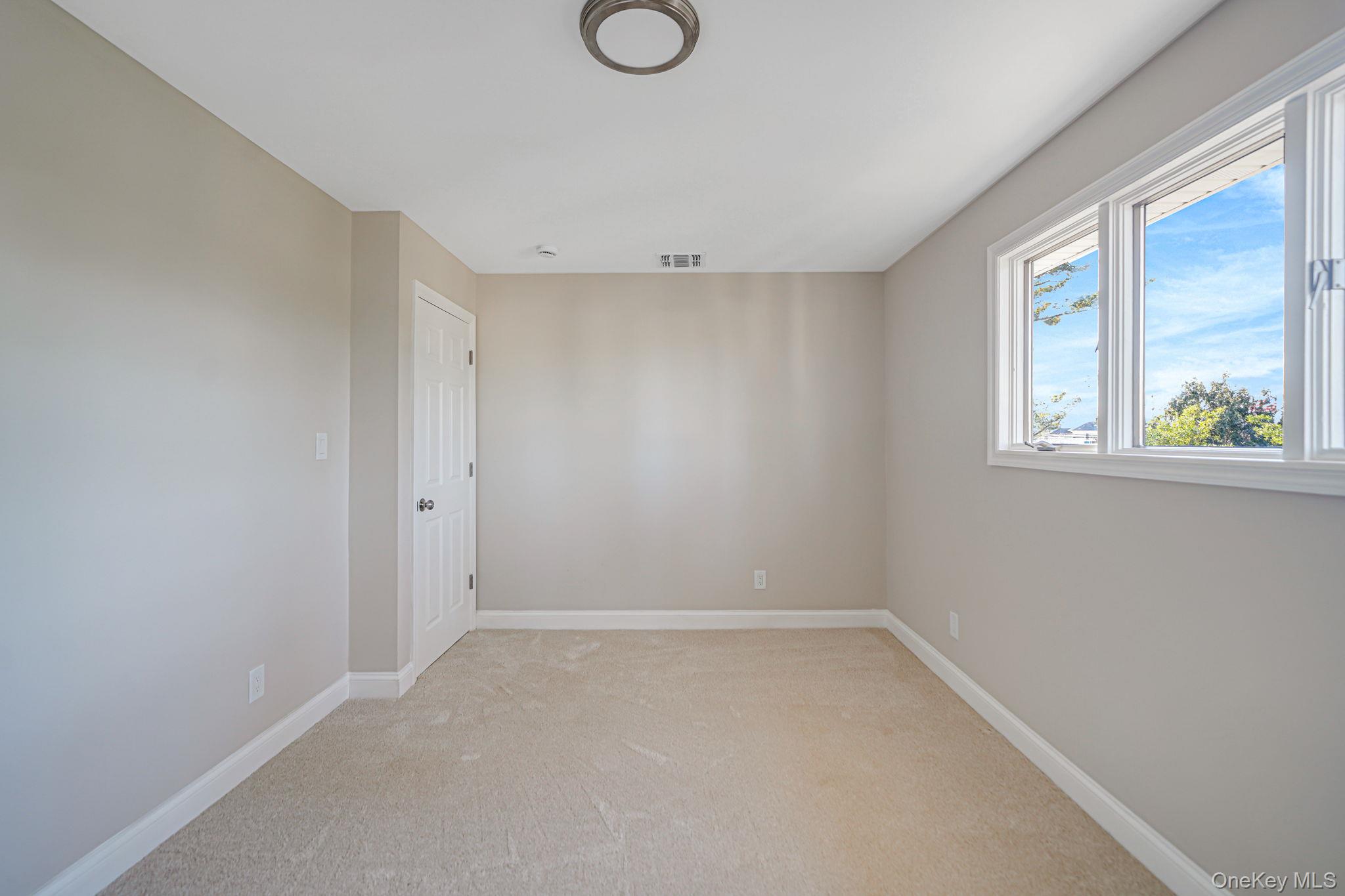 212 Babylon Turnpike, Merrick, NY 11566