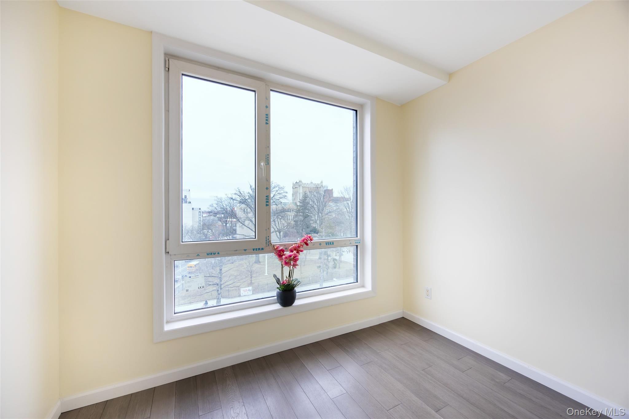 138-12 Northern Boulevard # 6F, Flushing, NY 11354