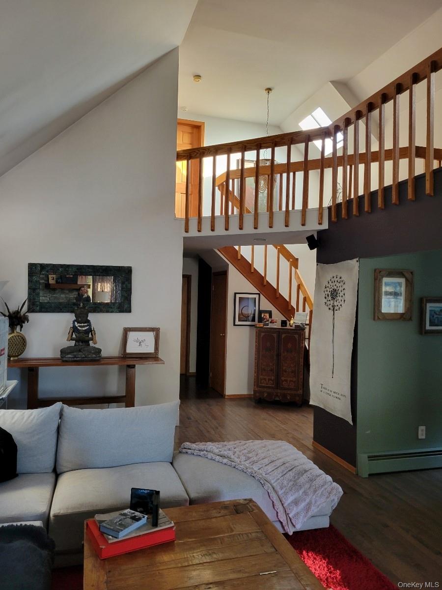 2 Martin Place, Northport, NY 11768