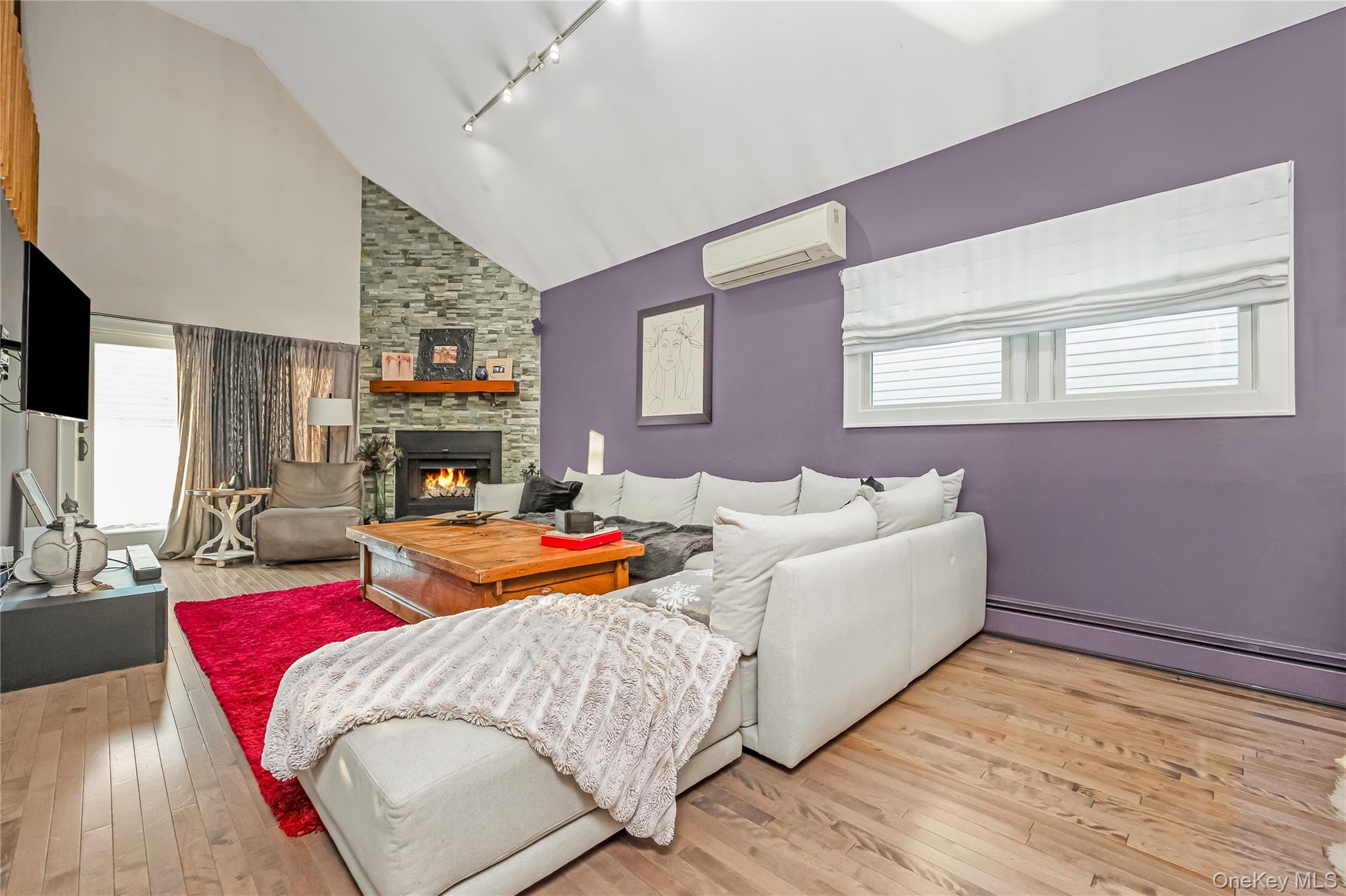 2 Martin Place, Northport, NY 11768