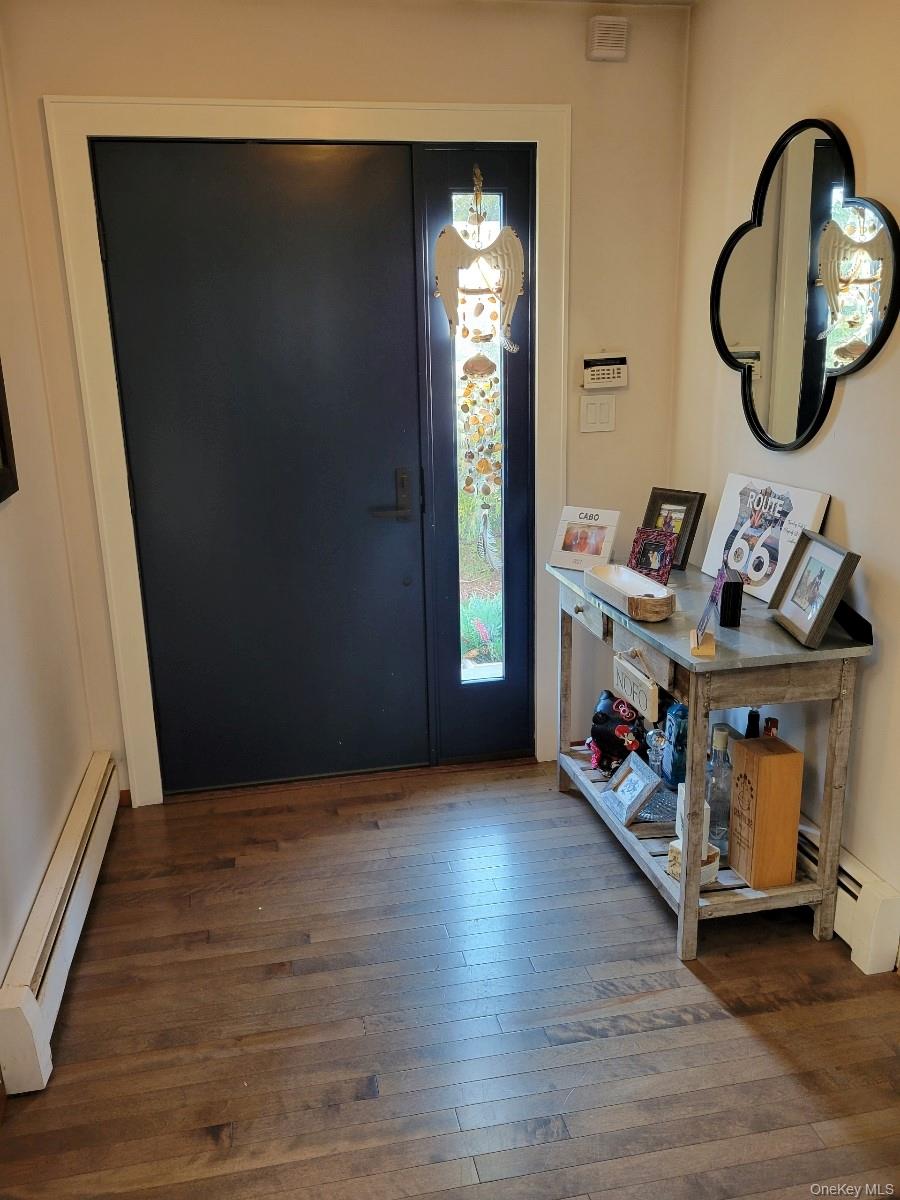 2 Martin Place, Northport, NY 11768