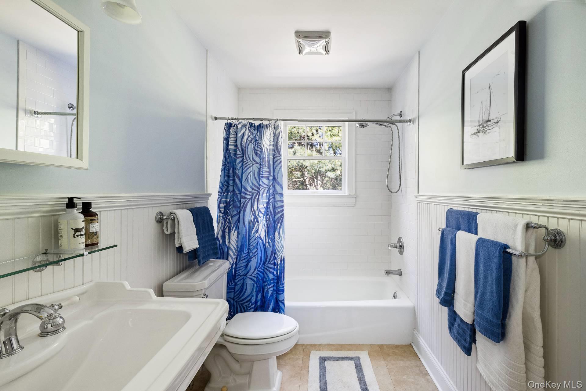 8 Devon Woods Close, Amagansett, NY 11930