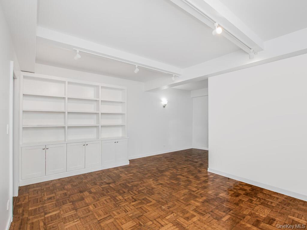 1510 Unionport Road # ME, Bronx, NY 10462