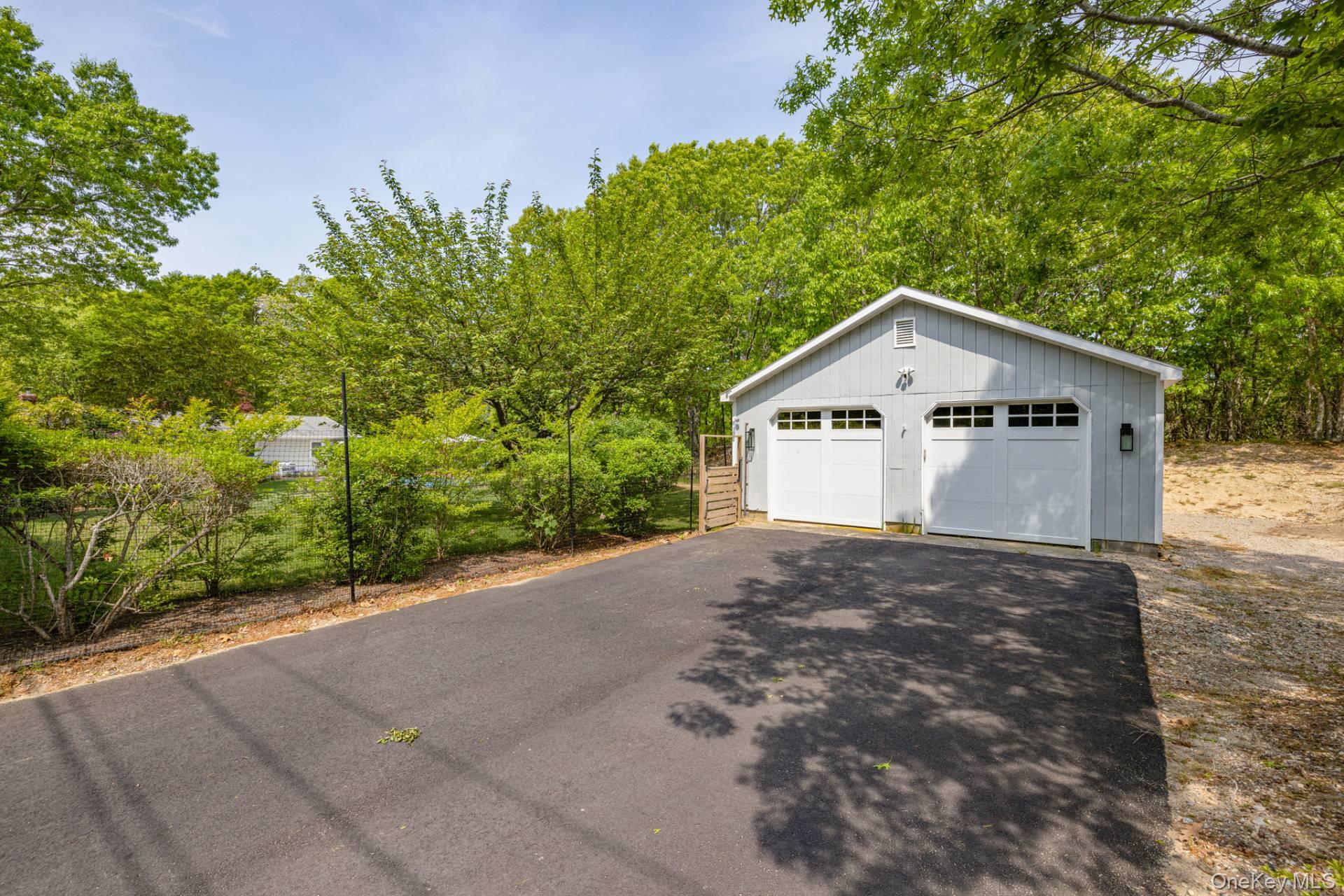 9 Margaret Drive, Sag Harbor, NY 11963