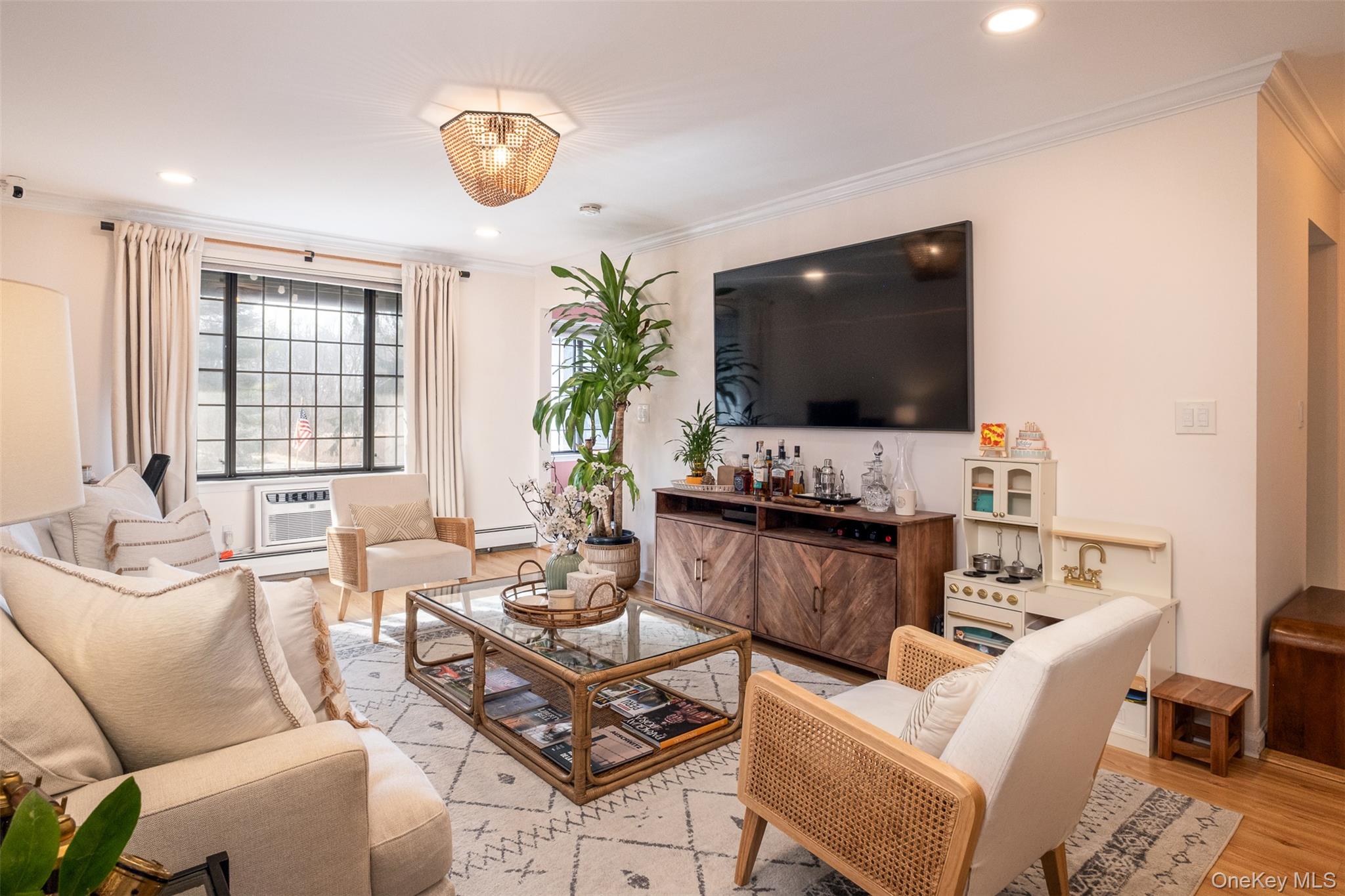 4 Foxwood Drive # 5, Pleasantville, NY 10570