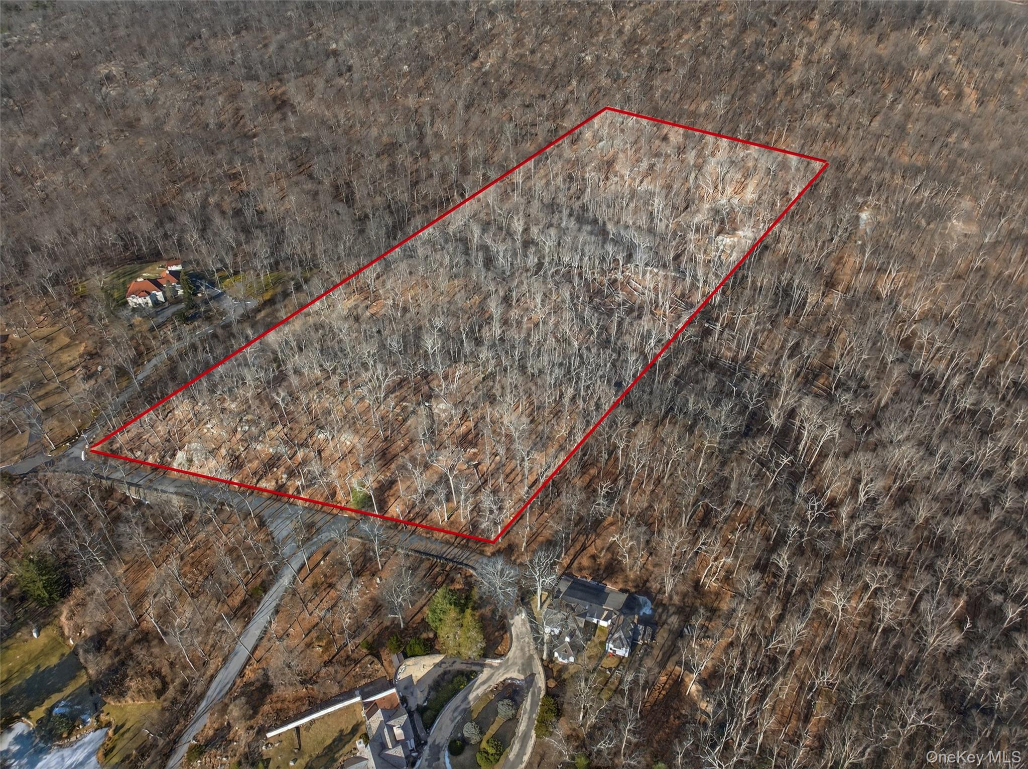 Summit Road, Tuxedo Park, NY 10987