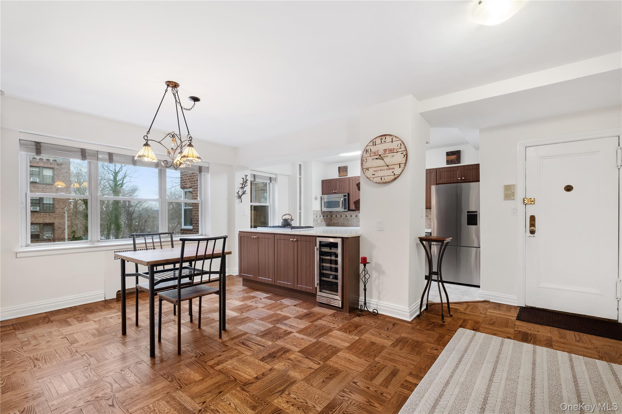 235 Garth Road # E2A, Scarsdale, NY 10583