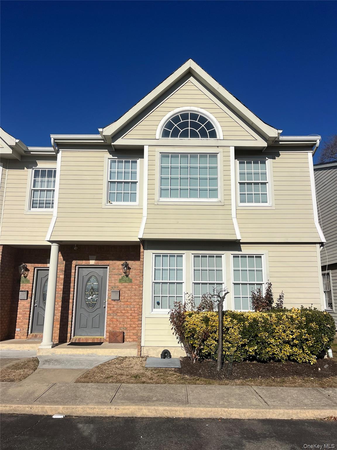 7809 Shore # 7809, Port Washington, NY 11050