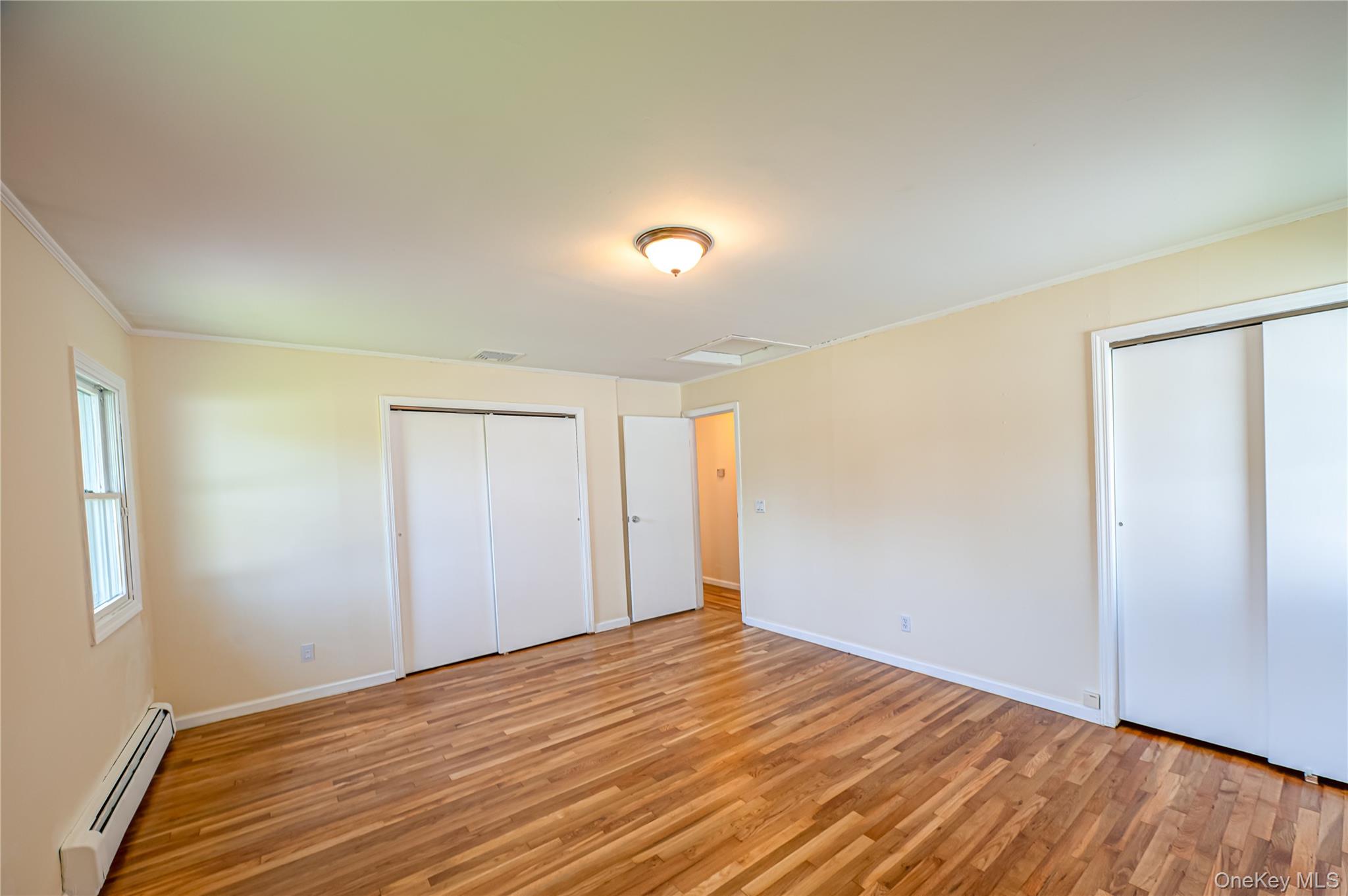 69 Allan Drive, East Norwich, NY 11732