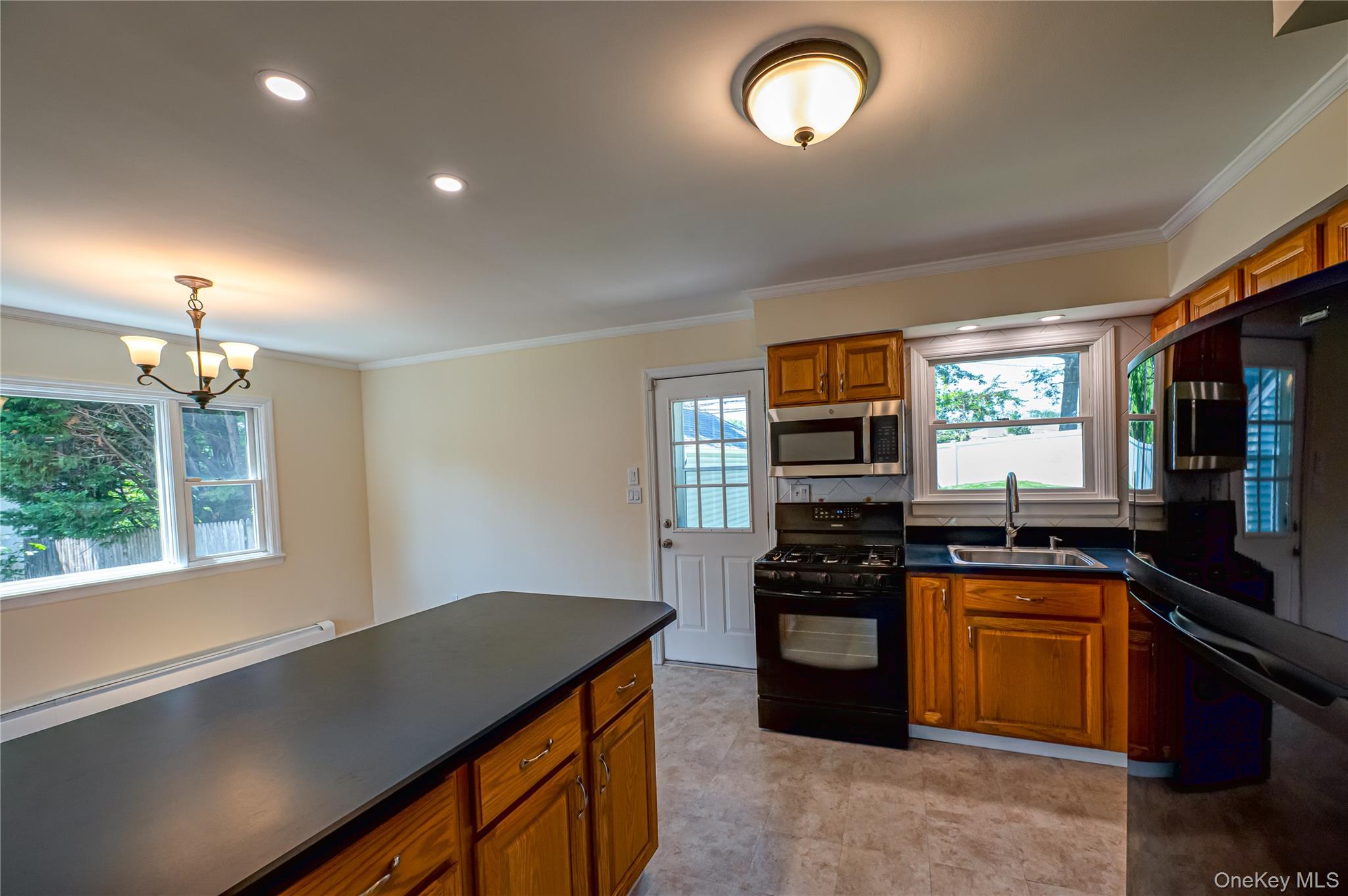 69 Allan Drive, East Norwich, NY 11732