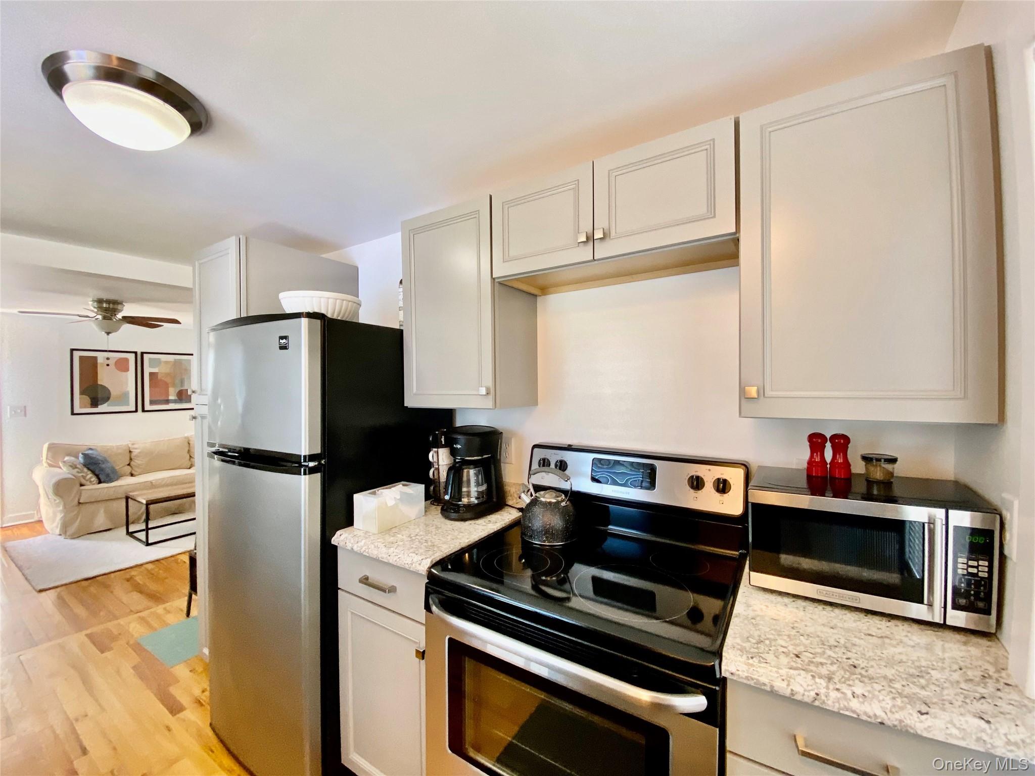 880 Wiggins Street, Greenport, NY 11944