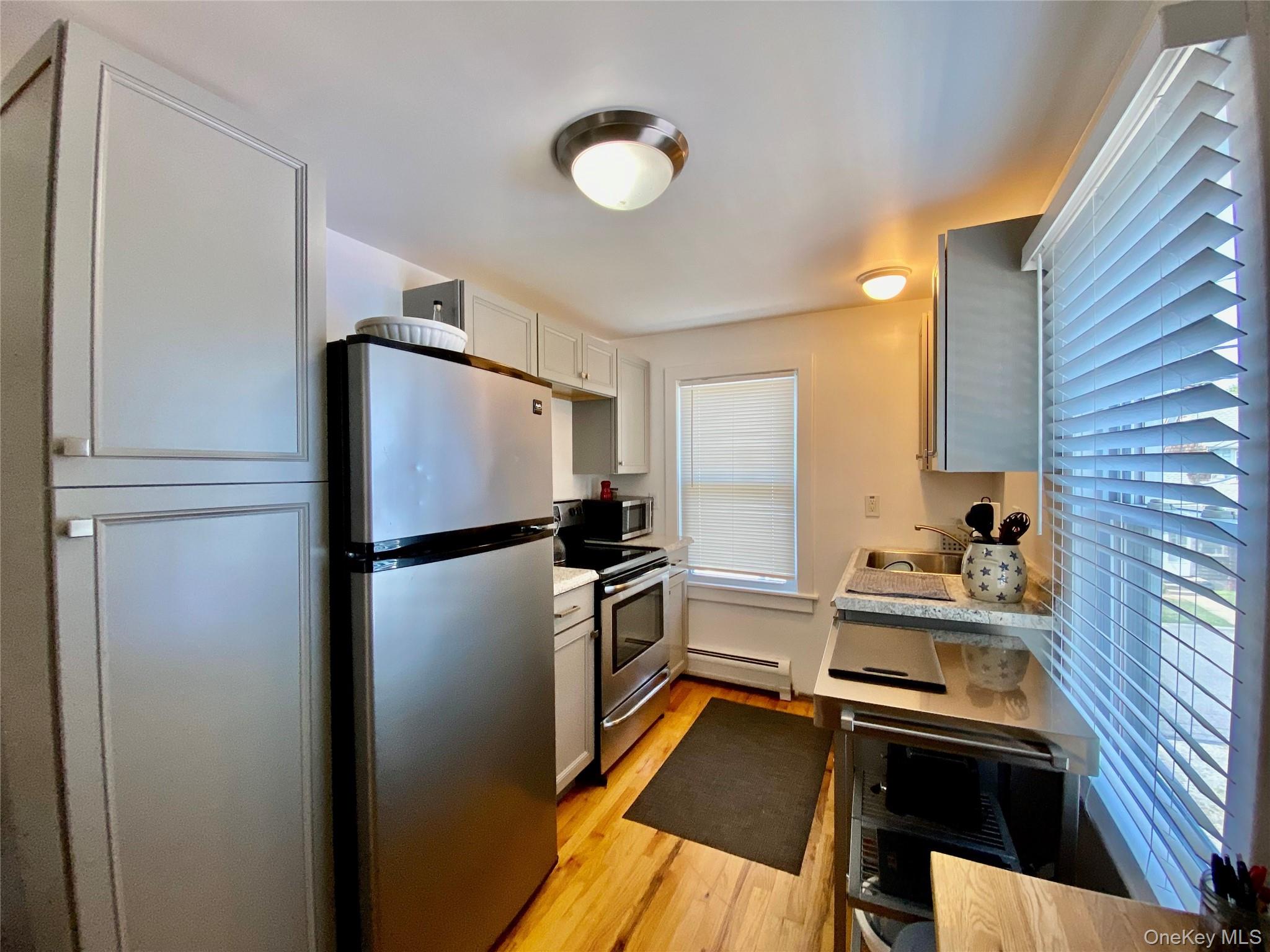 880 Wiggins Street, Greenport, NY 11944