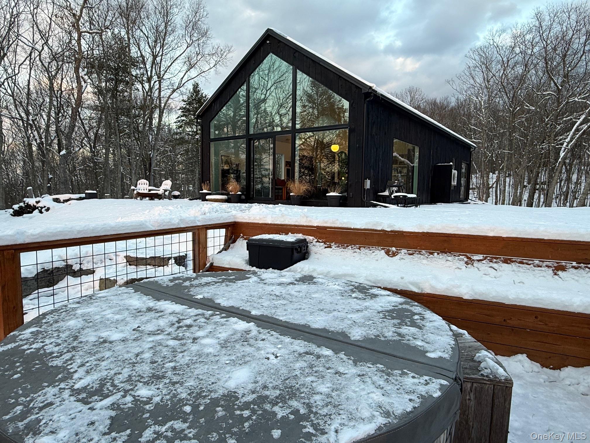 385 Evergreen Lane, Narrowsburg, NY 12764