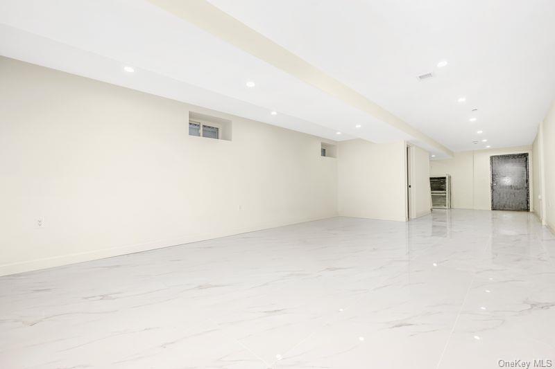 14519 Guy R Brewer Boulevard, Springfield Gardens, NY 11434