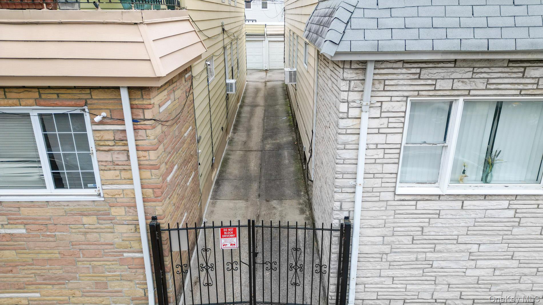 7839 82nd Street, Glendale, NY 11385