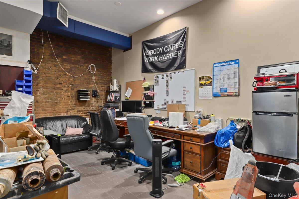 296 City Island Avenue, Bronx, NY 10464