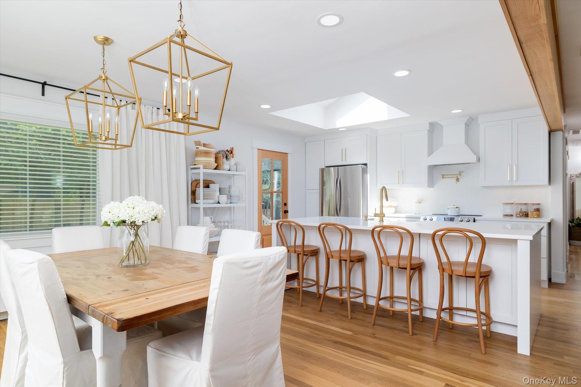 2 Meadowlark Lane, Huntington, NY 11743