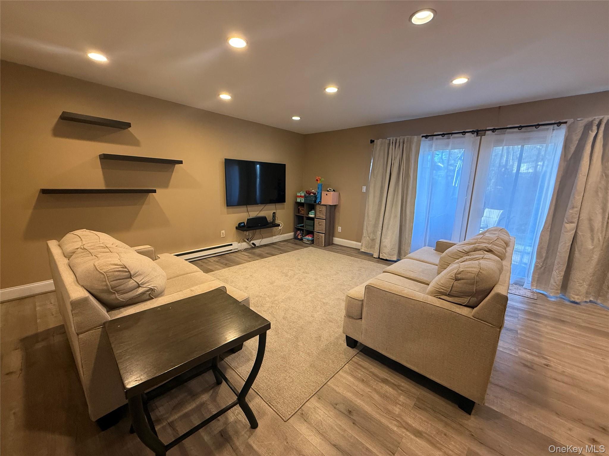 1604 Chelsea Cove S, Hopewell Junction, NY 12533