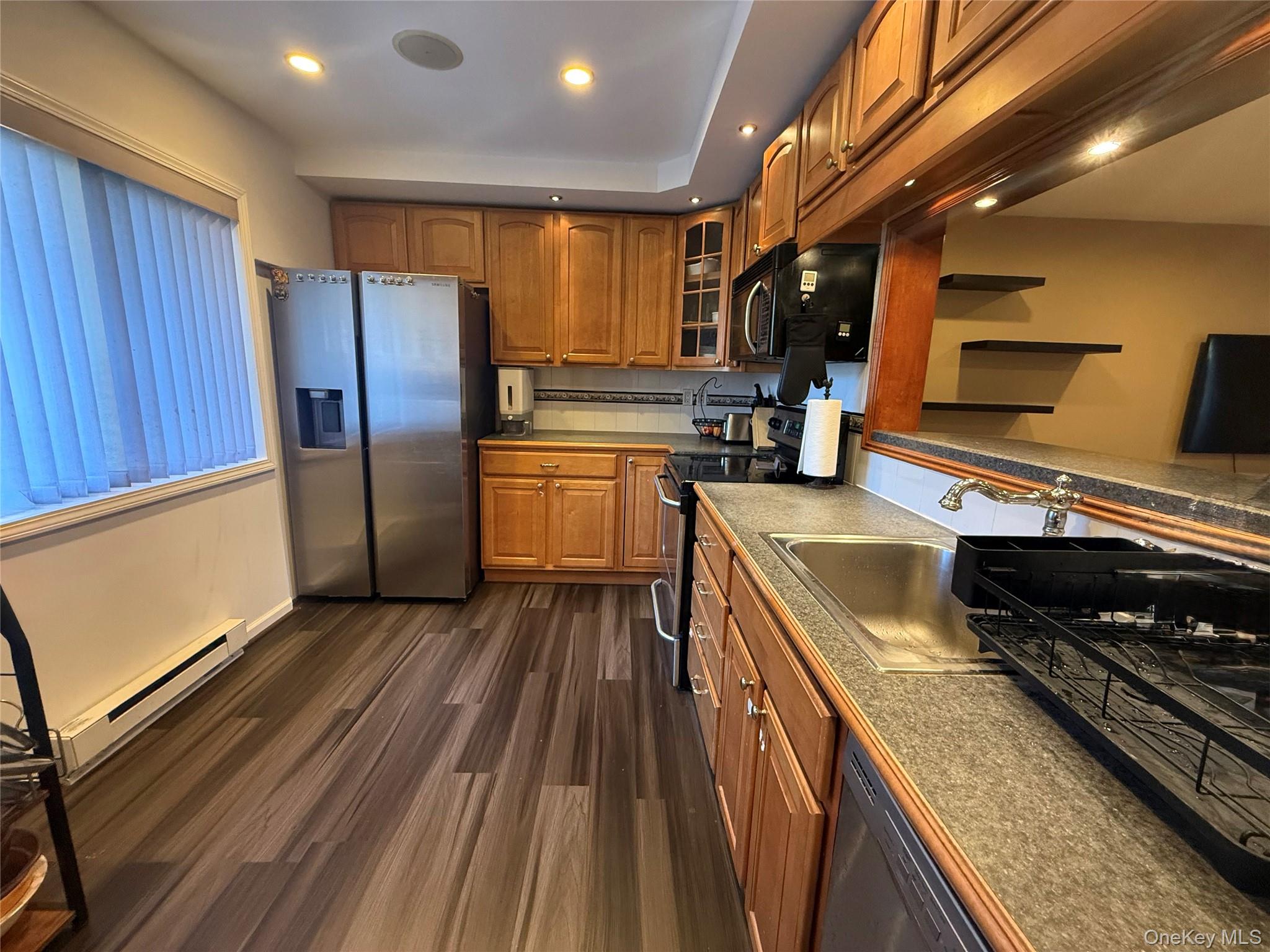 1604 Chelsea Cove S, Hopewell Junction, NY 12533