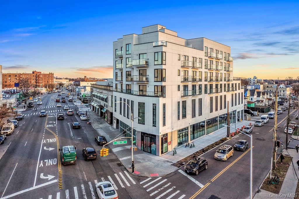 150-02 Northern Blvd # 4K, Flushing, NY 11354