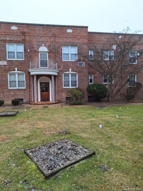 250 Central Avenue # E218, Lawrence, NY 11559