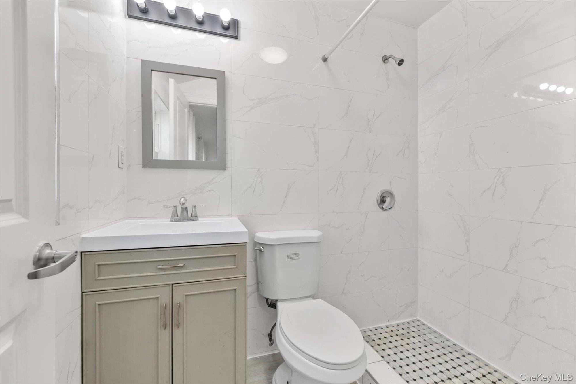 14734 224th Street, Jamaica, NY 11413