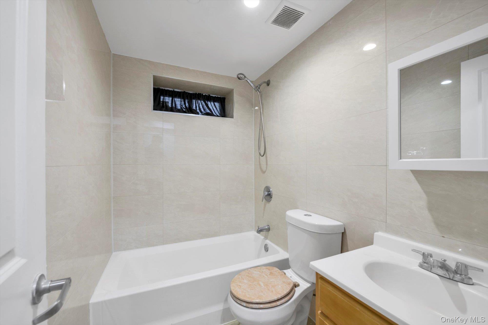 14734 224th Street, Jamaica, NY 11413