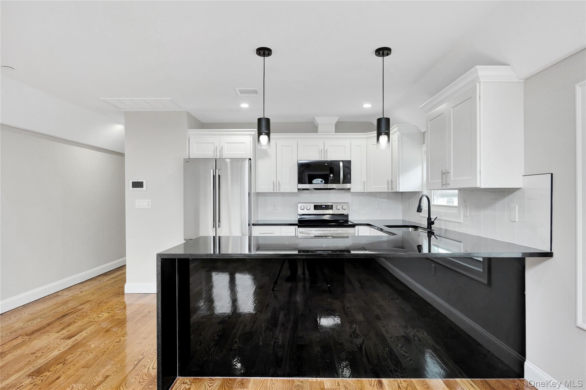 14521 GUY R BREWER Boulevard, Springfield Gardens, NY 11434