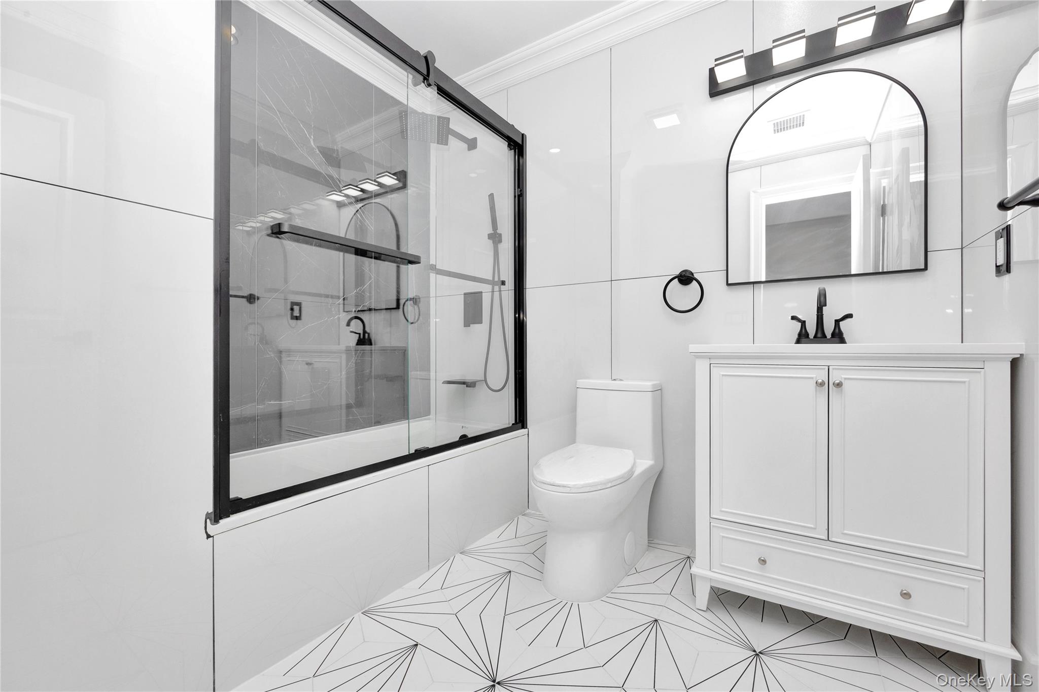 14521 GUY R BREWER Boulevard, Springfield Gardens, NY 11434