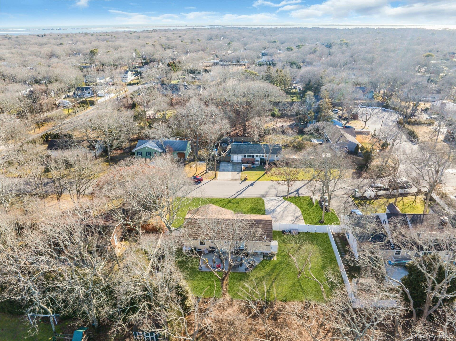 79 School Street, Hampton Bays, NY 11946