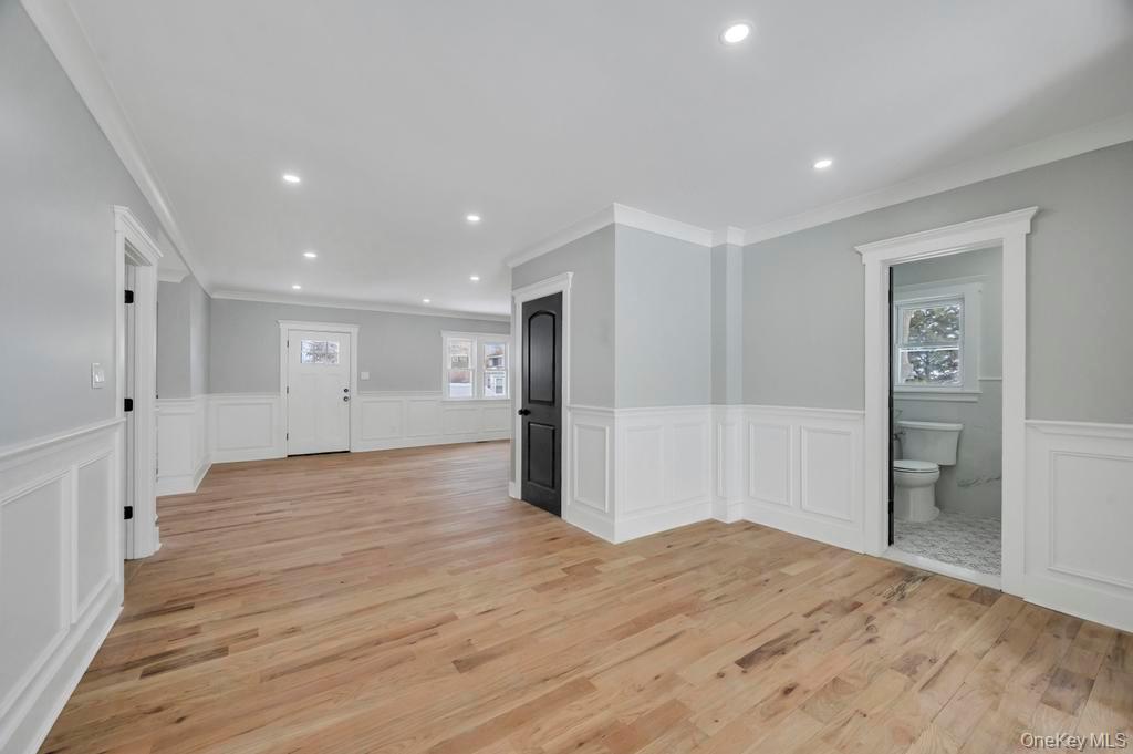 74 Lincoln Avenue, Islip Terrace, NY 11752