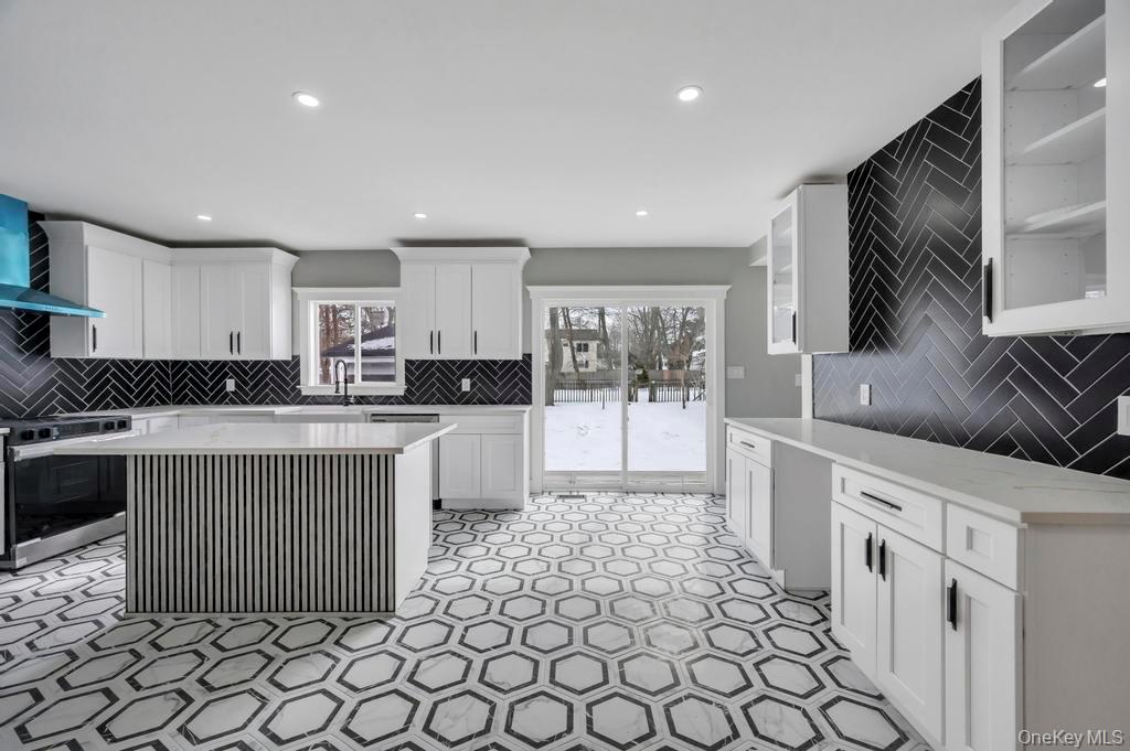 74 Lincoln Avenue, Islip Terrace, NY 11752