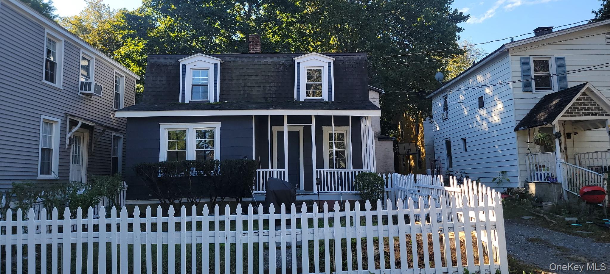 28 Alden Place, Millbrook, NY 12545